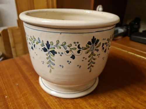 Schöner blumenübertopf - schöner, in