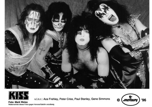 Kiss promo photo - kiss,