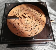 Antike Tischdrehorgel (Ariston), 1885/1890, mit 40 (!) Lochplatten / Noten