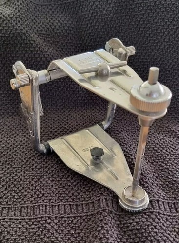 Condylator