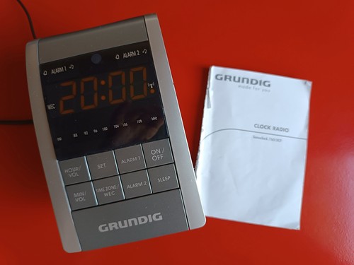 Funk radiowecker grundig - funk-radiowecker,