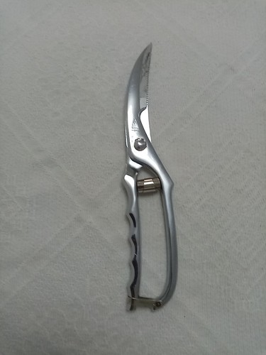 Geflügelschere laurus - geflügelschere,
