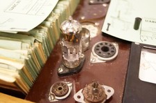 E-Röhre Valvo UABC 80 alle Werte gut Tube auf Funke W19 geprüft BL-2448