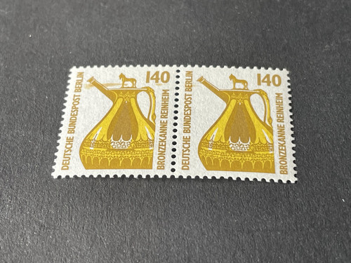 Berlin 832 - 832, **