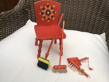 Puppenstubenzubehör