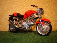 1:18 Ducati 900 Monster Rot