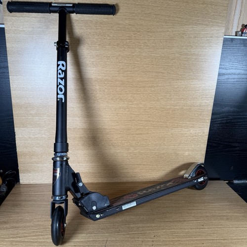 Razor authentic black - razor,
