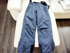 Ski-Latzhose, Größe 158/164, gebraucht, kleiner Riss am Knie, guter Zustand