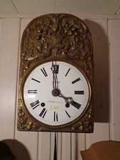 H3. Wanduhr / Comtoise-Uhr. Mit Glockenschlag, repetiert.