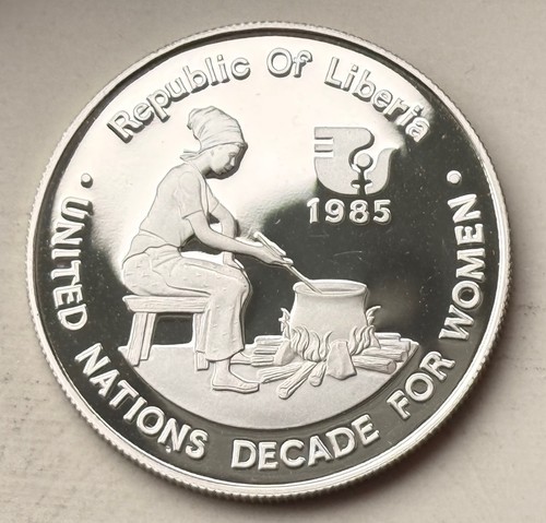 Dollars 1985 liberia - 10,