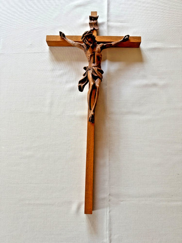 Jesus kreuz handgeschnitzt - jesus,