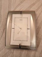 Seiko Elegante Wanduhr Silber