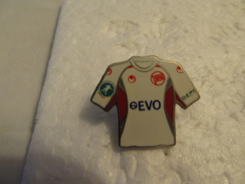 Pins trikot kickers offenbach - trikot,
