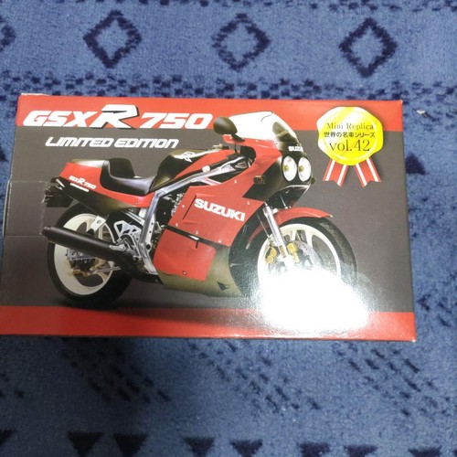 Modell gsx 750 red baron - gsx, r