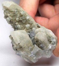 FLUORIT auf QUARZ Kristallen