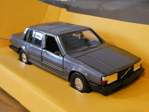 Corgi toys volvo - corgi, 760