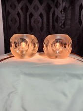  2 frosted glass Ice Cube