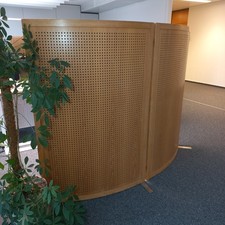 TRENNWAND / RAUMTEILER  /