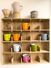 Tassenregal aus massiv Eiche mit 20 Fächern als Setzkasten