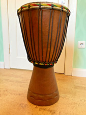 Professionelle große Djembe 63 cm hoch  Afrika Mali? Holz Ziegenfell hochwertig
