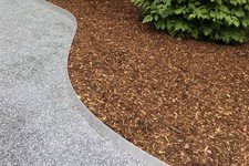 Rasenkante / Beeteinfassung aus Stahlblech verzinkt