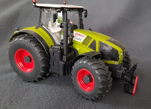 Siku farmer claas - farmer,
