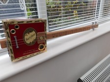 3-SAITIGE HAUSGEMACHTE