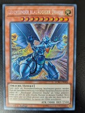 Leuchtender blauäugiger