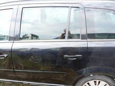 Tür hinten links Opel Zafira B Saphirschwarz Z20R