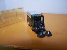 Hako Kehrmaschine Citymaster Dkl.-grün/grau unbespielt Wiking 6570222 M 1:87