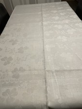 Tischdecke Kleeblatt-Motive