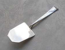 *RAR* Seltener Pralinenheber