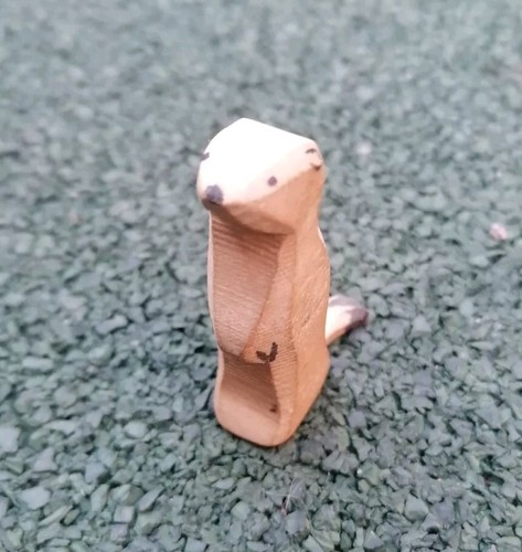 Holzfigur ostheimer wiesel - holzfigur,