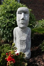 Frostfeste Steinfigur