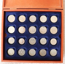 20 Münzen aus der DDR in