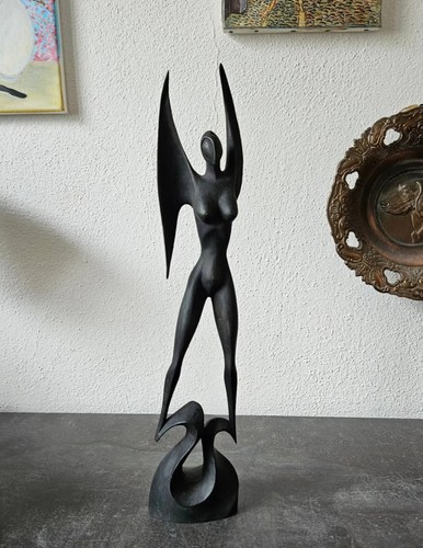 Abstrakte engelfigur aus - engelfigur, holz