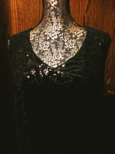 NICKI/SAMT  PAILLETTEN  KLEID