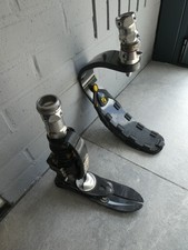 2 Beinprothesen Fuss