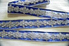 Organza-Borte mit Pailletten