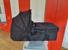 Mountain Buggy Carrycot |