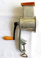 DDR Mandelmühle/Nussreibe/Gewürze/VEB WSM Klingenthal/1960/Weihnachten/super !!!