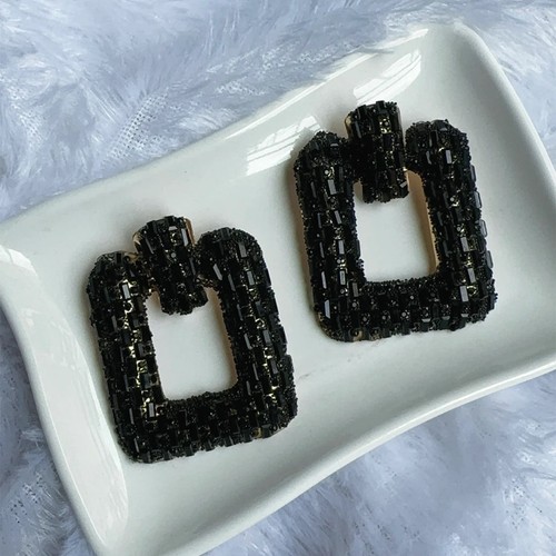Schwarz medium chunky metal - medium,