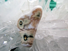 seltener bunter Ozean-Jaspis, Größe ca. 3 x 1,5 cm, Gewicht ca. 3,2 g