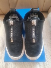 DKNY  Reißverschluss