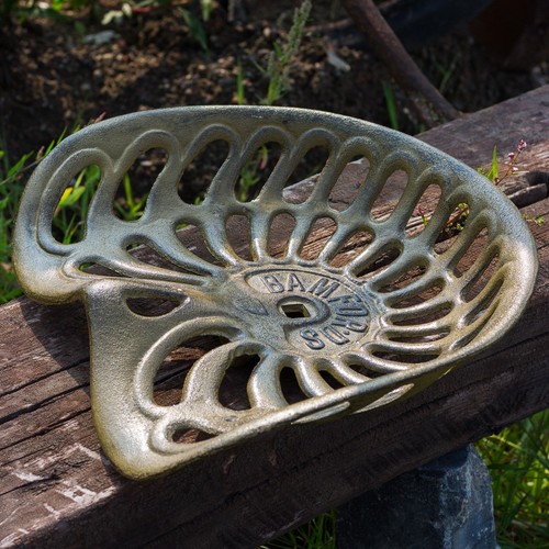 Traktorsitz oldtimer trecker - oldtimer,