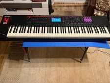 Roland Fantom 08 Fast Neu