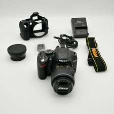 Nikon D D3200 AF-S 18 - 55mm Nikkor II Objektiv 24.2 MP SLR-Digitalkamera ✅
