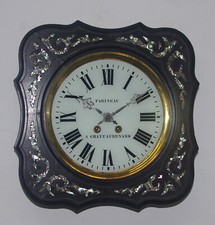 Französische Schuluhr -