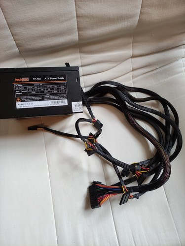 Techsolo 730 atx apfc - tp-730,