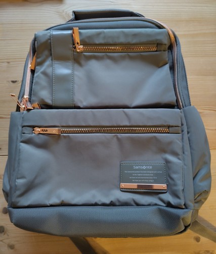 Samsonite